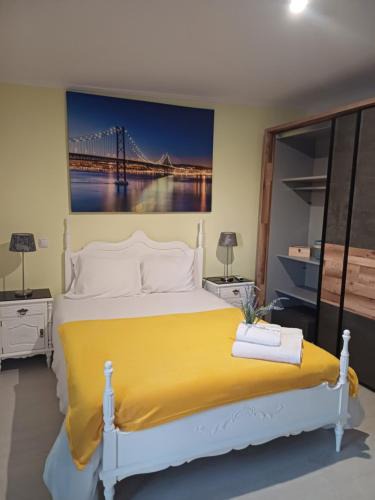 Aldeia dos Palheiros House | Sunny Room - Sofia's Happy House - Almodôvar Ourique Room 2