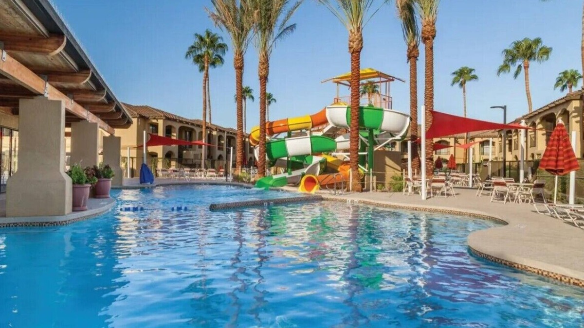 North Scottsdale Resort | Sunny Scottsdale Arizona 2 Bedroom Resort by Holiday Inn Club Vacations