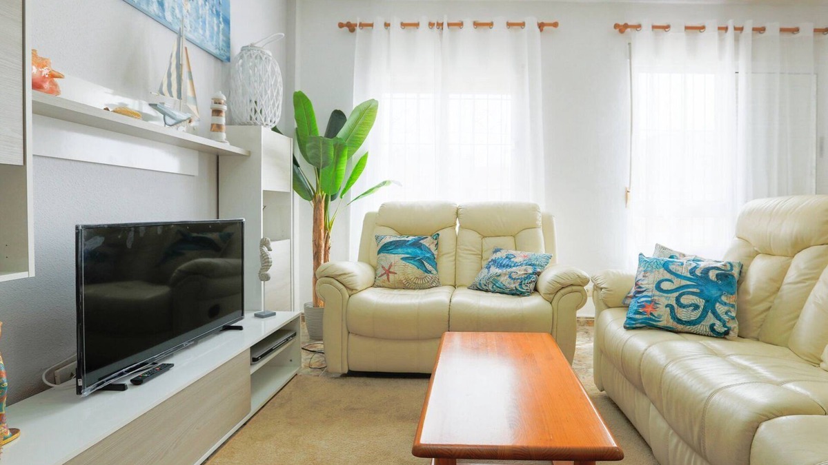 Los Nietos Apartment | Sunny Seaside Getaway in Mar Menor
