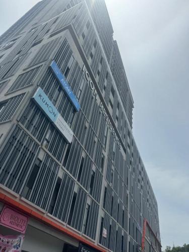 Bukit Kecil Apartment | Sunny Seaview@Icon Residence