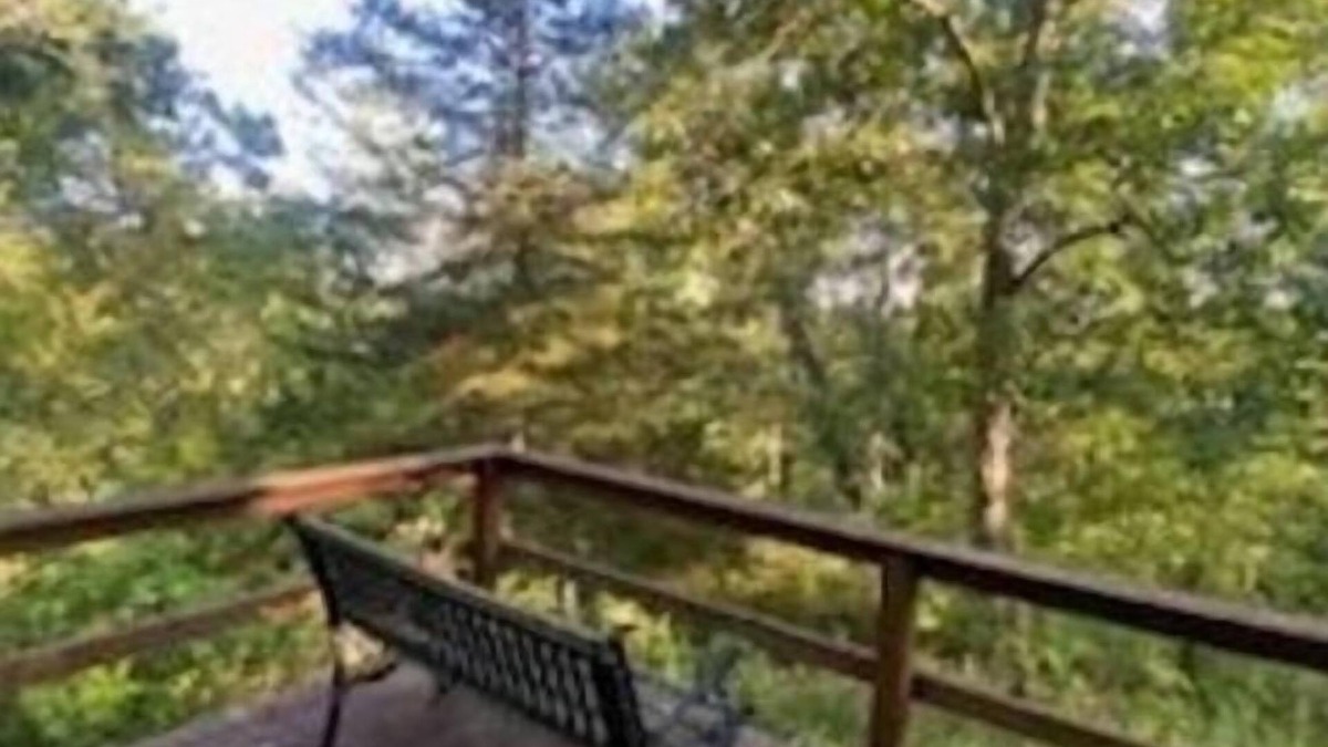 Ipava Cabin | Sunny Slope Cabinn
