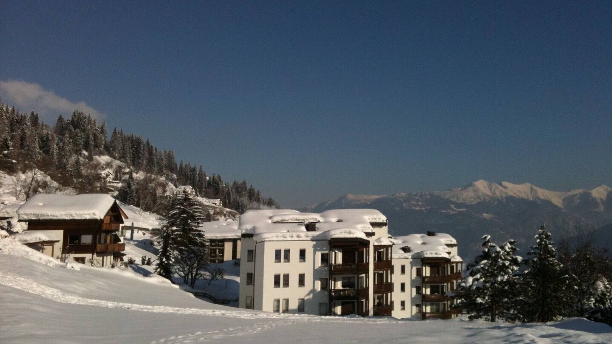 Flims Apartment | Sunny, spacious 4.5 room apartment, 3 bedrooms, 2 bathrooms, 6 people