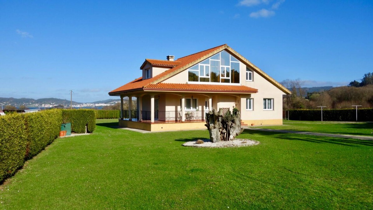 Freires Ski Chalet | Sunny, spacious, and private chalet close to stunning beaches and conveniences.