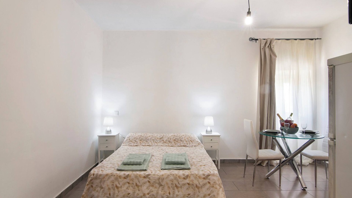 Patroves Apartment | Sunny Studio Albufeira Galé