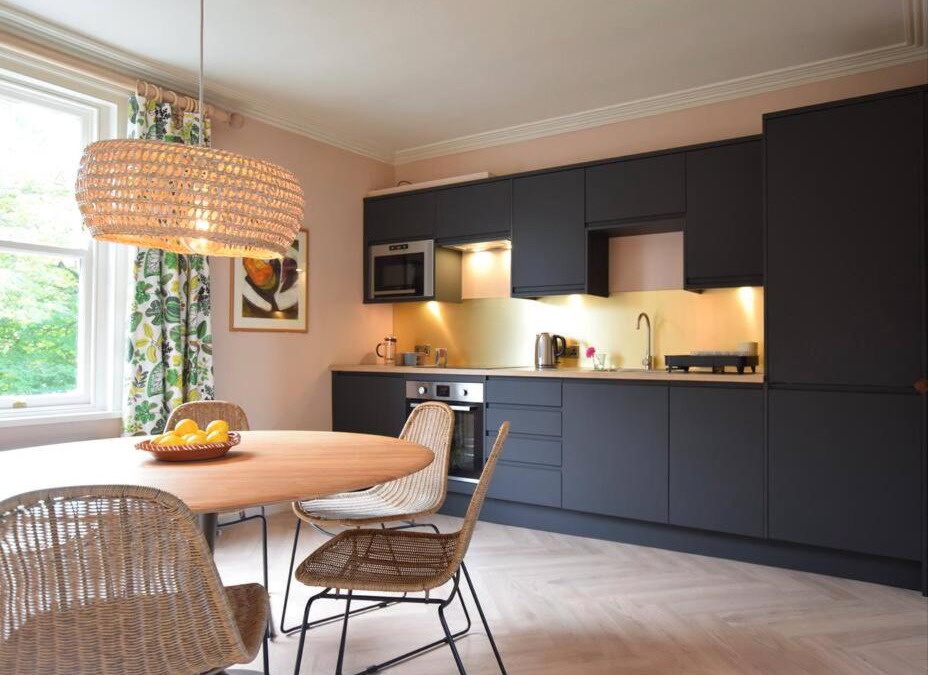 Heworth Apartment | Sunny, stylish character apartment next to park