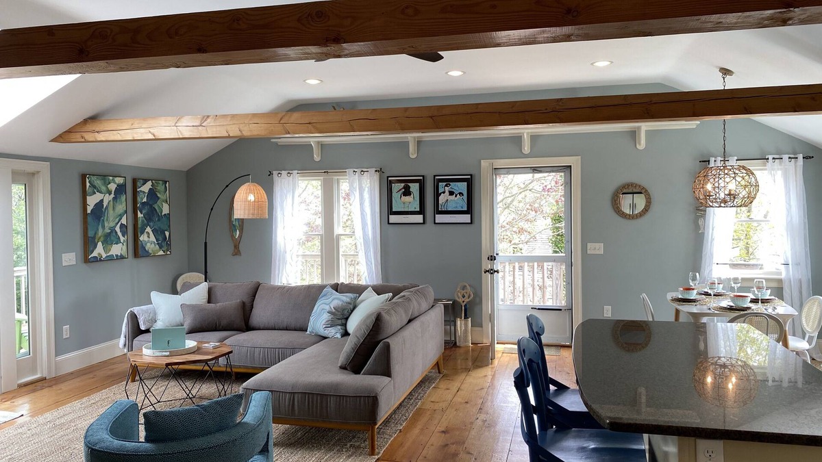 Chatham Condo | Sunny Updated Chatham Village 2 Bedroom Condo W/Large Private Deck