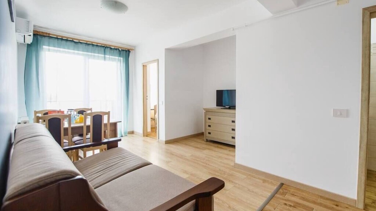 Oradea Apartment | Sunny View 2 Bedroom Central Apartment