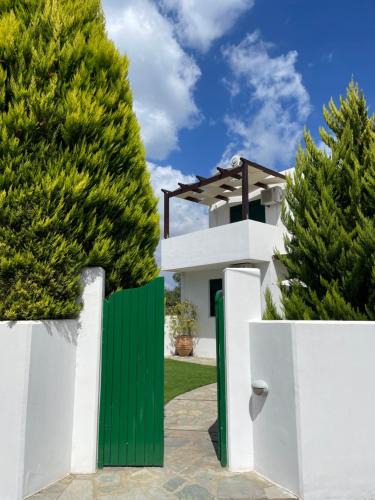 Drapanias House | Sunny Villa
