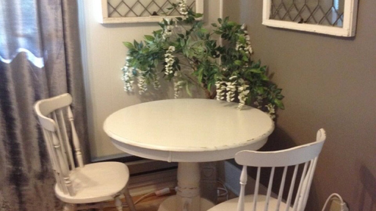 Pocatello Apartment | Sunny vintage style updated apartment - In the Heart of the University District