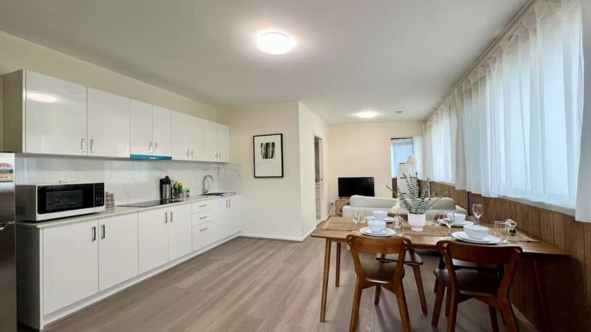 Sunnybank House | Sunnybank Studio | Private 1BR | Walk to Shops
