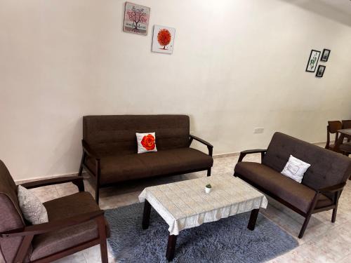 Batu Pahat House | SunnyDay Homestay -Batu Pahat Town