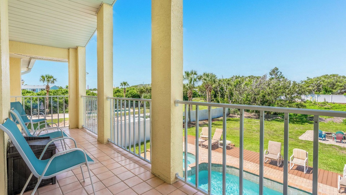 Calulantic House | Sunnyside Up - Pool Home Directly Across from Ocean