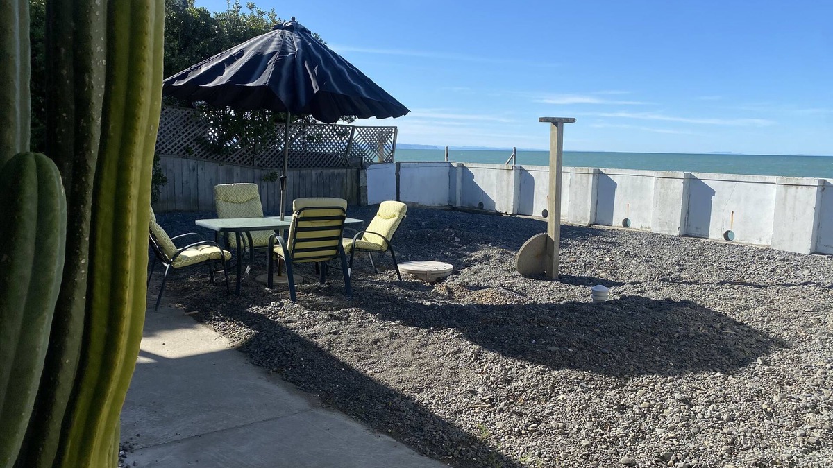 Haumoana Cottage | Sunrise Cottage