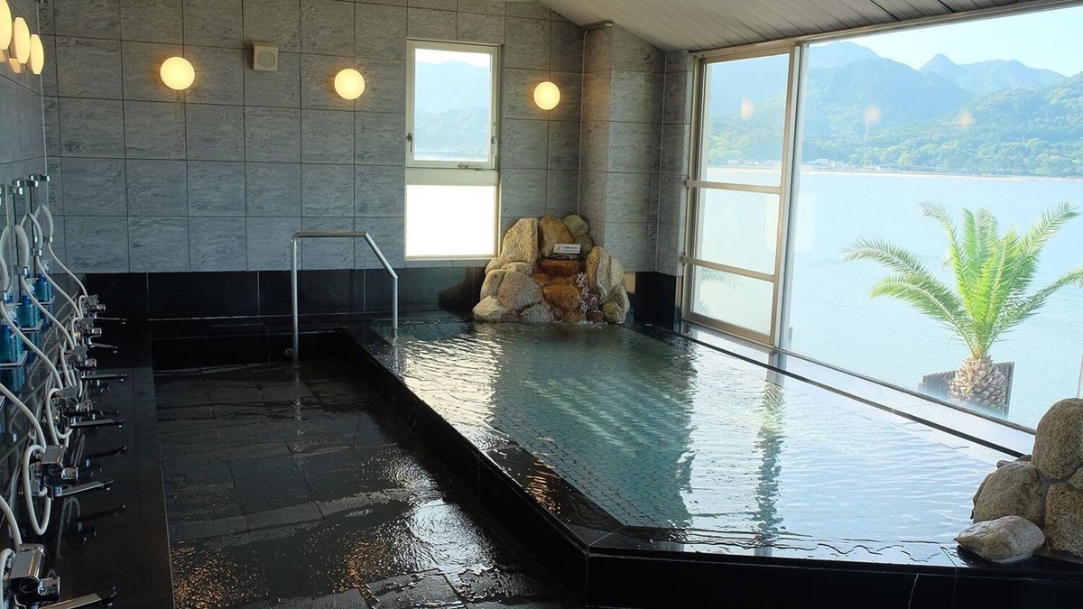 Yunomine Onsen House | Sunrise Katsuura