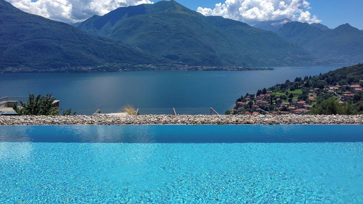 Calozzo Apartment | Sunrise Lodge holiday flat on Lake Como