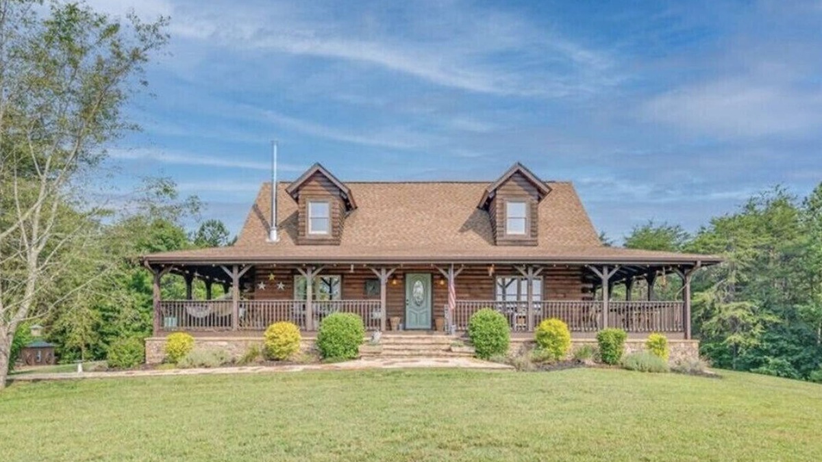 Mill Spring Cabin | Sunrise Ridge - No Cleaning Fee!