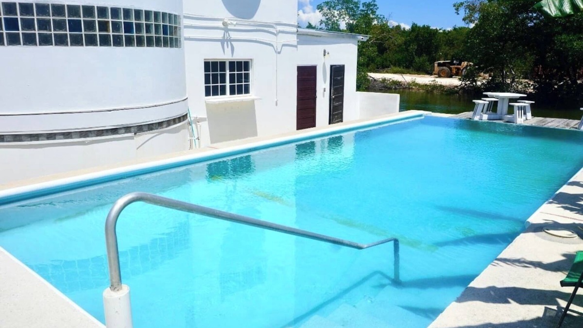 Belize City Apartment | Sunrise Sea View 2-bed Studio w Pool & Deck, 1stFl