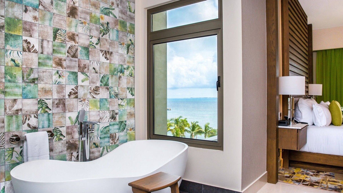 Punta Sam Condo | Sunrise Secrets: Discover Unforgettable Mornings in your 3BR PH in Cancun!