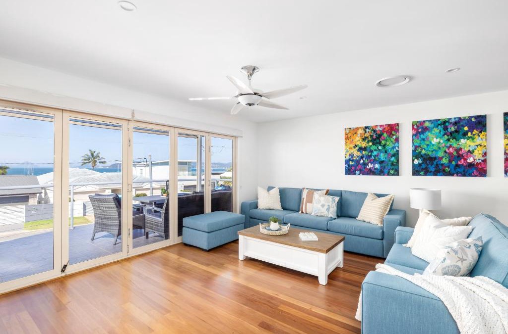 Salamander Bay House | Sunrise Serenity