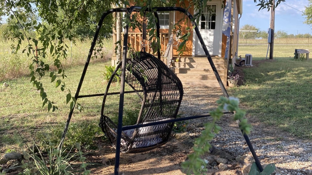 McLennan County Cabin | Sunrise Sunset Peaceful Country Cabin