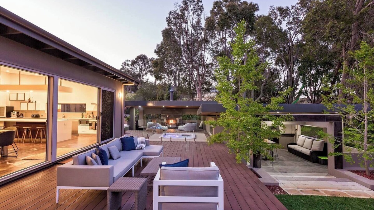 Yallingup Siding House | Sunrise Tranquillity Luxe Retreat with Heated Spa