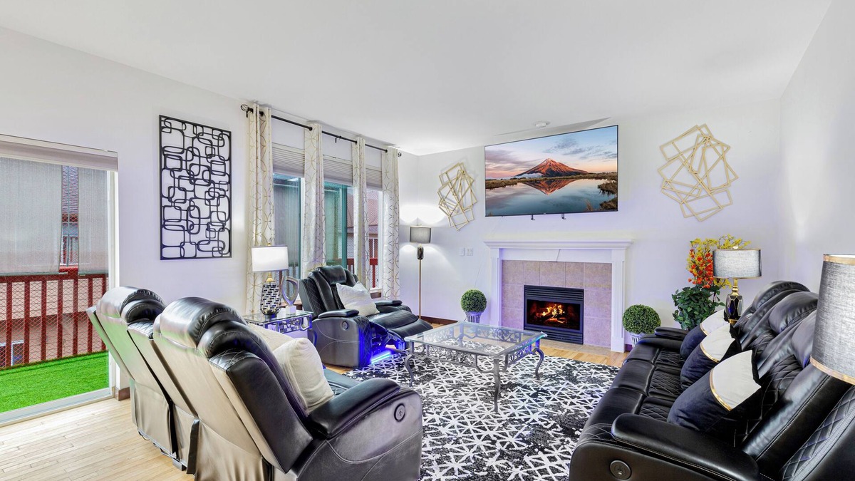 North Creek House | Sunrise Villa: Solar panels, updated