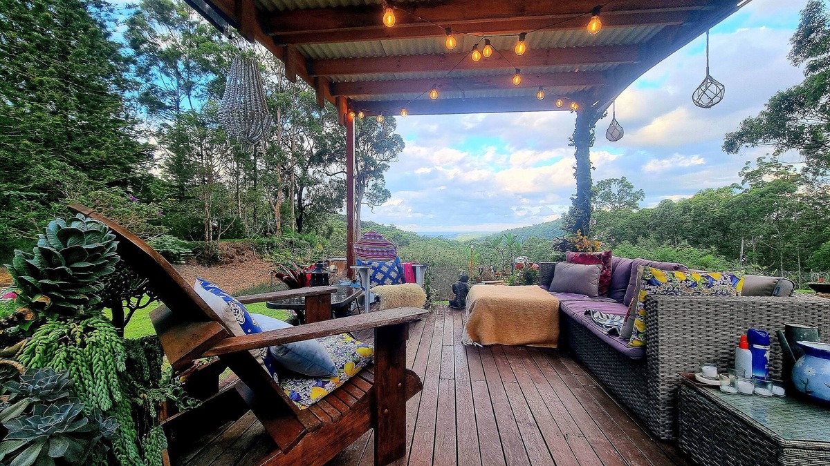 Bonogin House | Sunrises & Ocean views on the horizon, pet friendly,fire pit, relax.