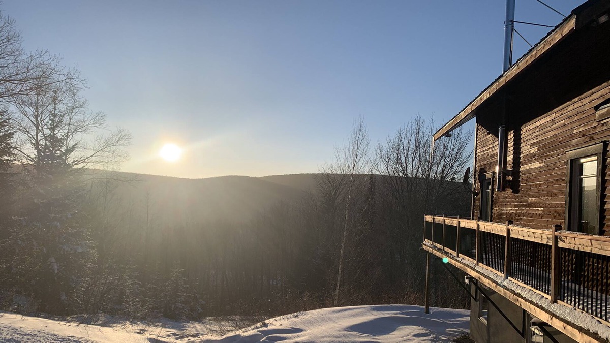 Saint-Julien Ski Chalet | Sunset Peak Chalet