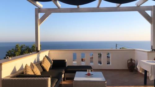 Evdilos Apartment | Sunset Apartments