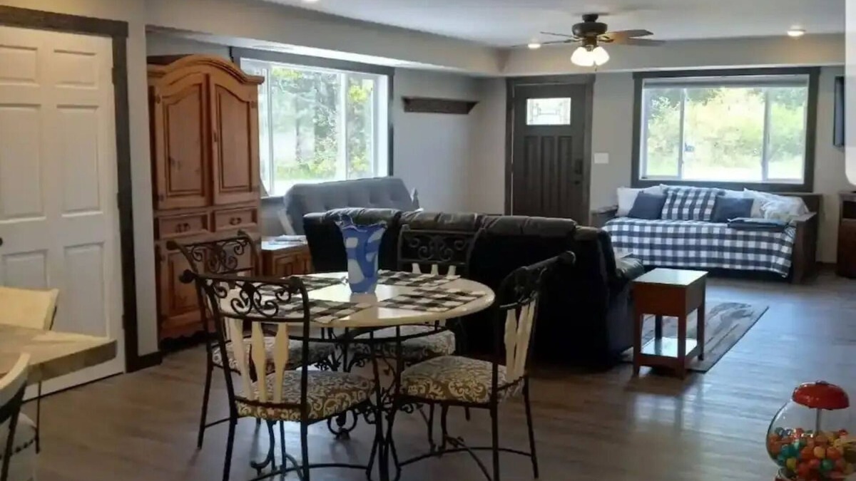 Brainerd House | Sunset Bay Lodgenn
