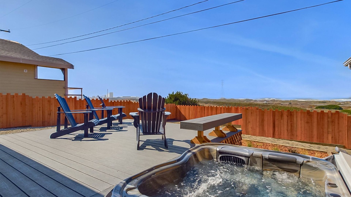 Eureka House | Sunset Bliss, Oceanview, Luxury, Hot Tub