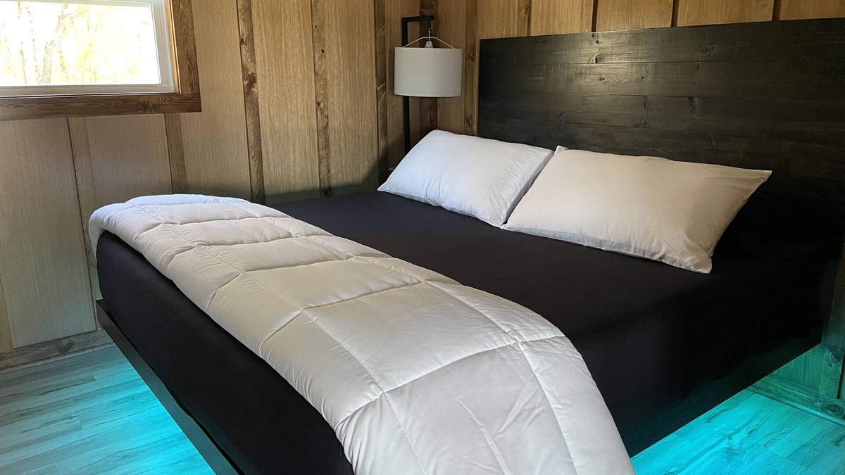 Pearcy Cabin | Sunset Cabin W/Hot Tub-Spring*Summer*Winter*Fall-Luxurious Farmhouse at its BEST