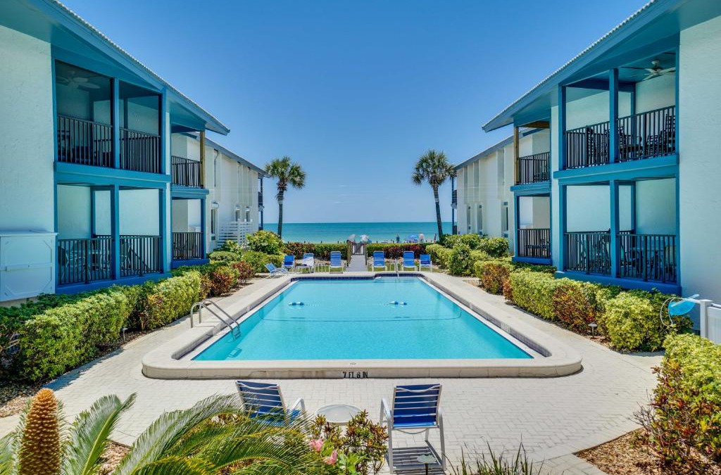 Holmes Beach Apartment | Sunset Connection - Gulf Place