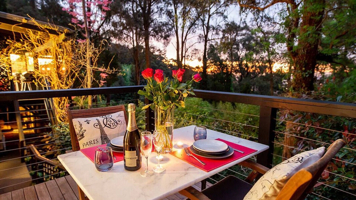 Kalorama Cottage | Sunset Cottage - Cozy, Private and Sunset Views