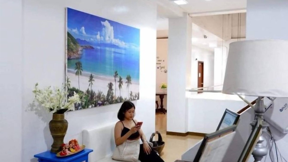 Puerto Princesa City Centre Condo | Sunset Cove: Island Condo