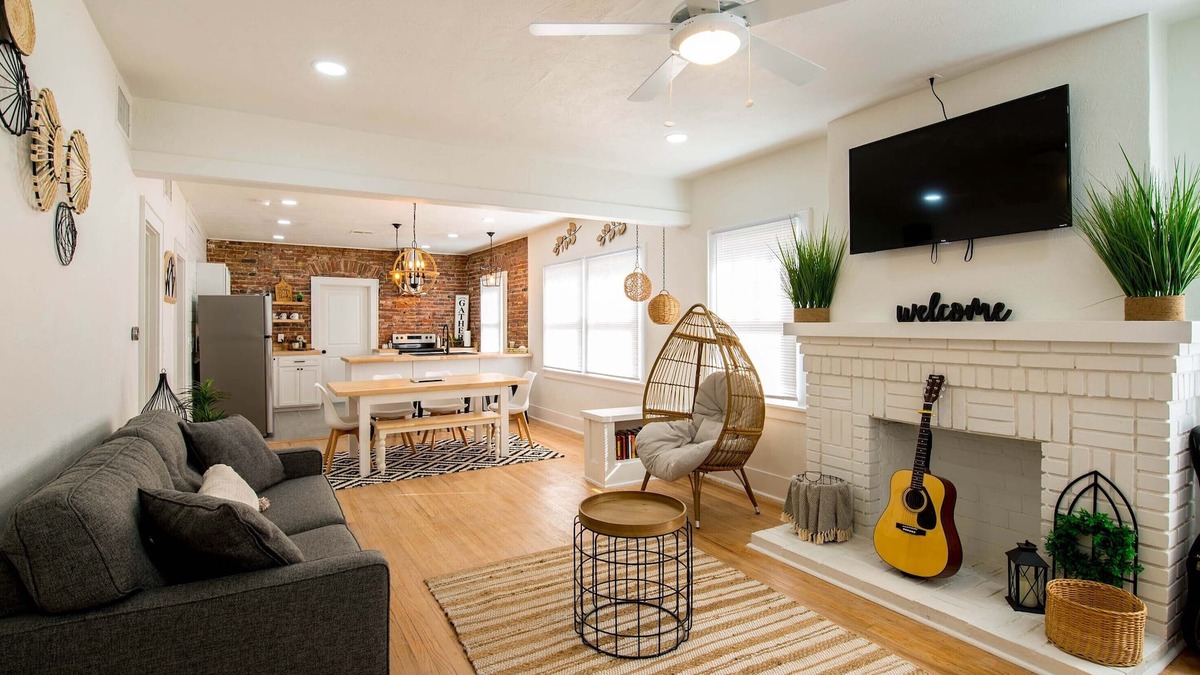 El Paso House | Sunset Heights Bungalow near Downtown and UTEP