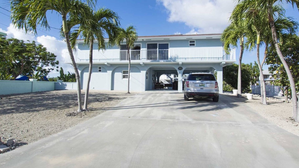 Big Pine Key House | Sunset Hideaway, Pool home on canal