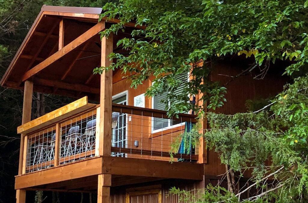 Fayetteville House | Sunset Hillside Cabin D on Horse Farm w Hiking