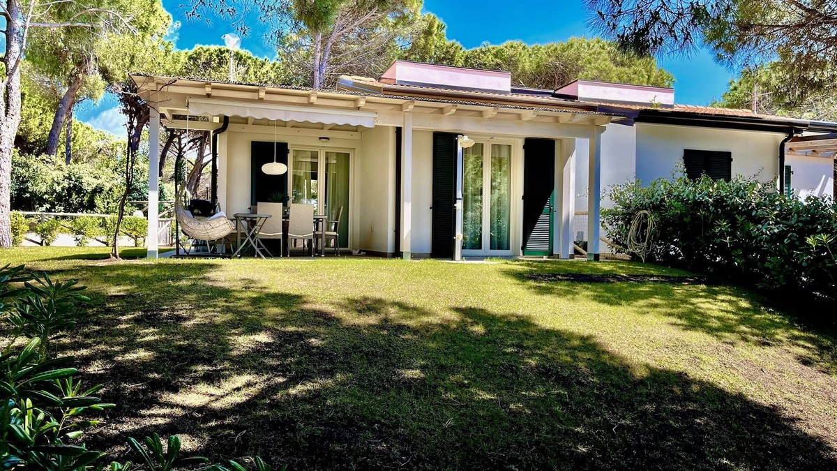 San Pietro a Mare House | Sunset Holiday Villa in San Pietro Pinewood