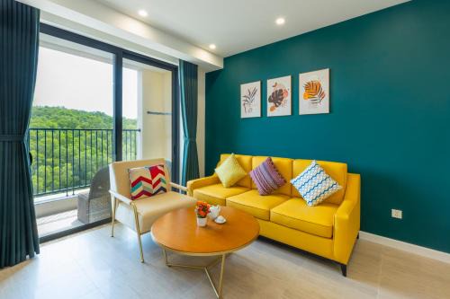 An Thoi Apartment | Sunset Home- Seaview Hillside Swimming Pool & Firework