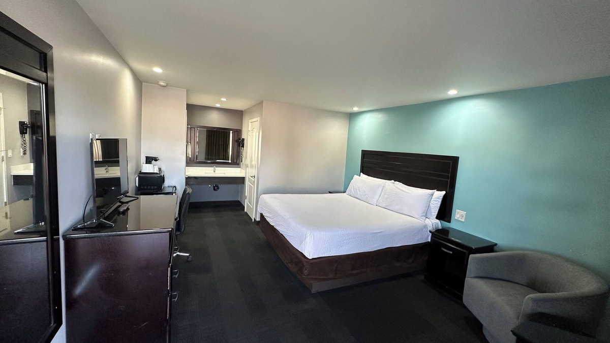 Oroville Hotel | Sunset Inn Lake Oroville