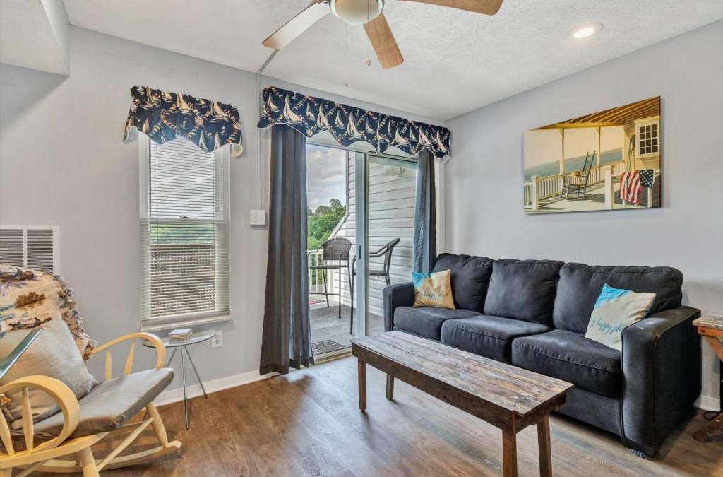 North Shore Apartment | Sunset Landing