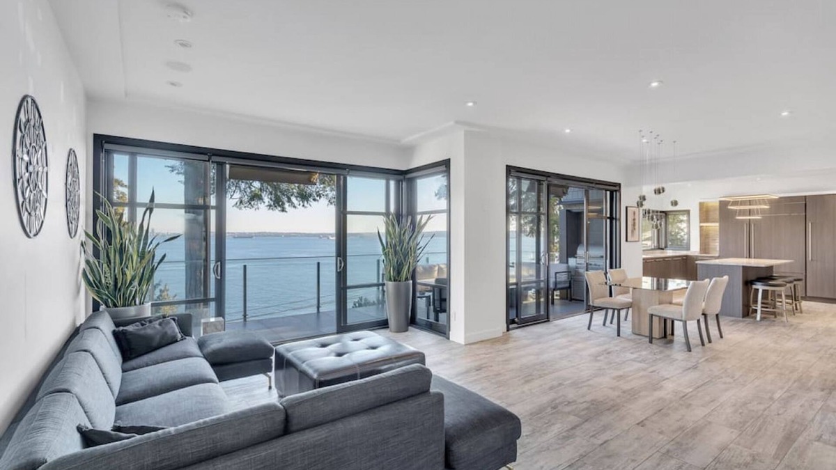 West Vancouver House | Sunset Lane Waterfront Home