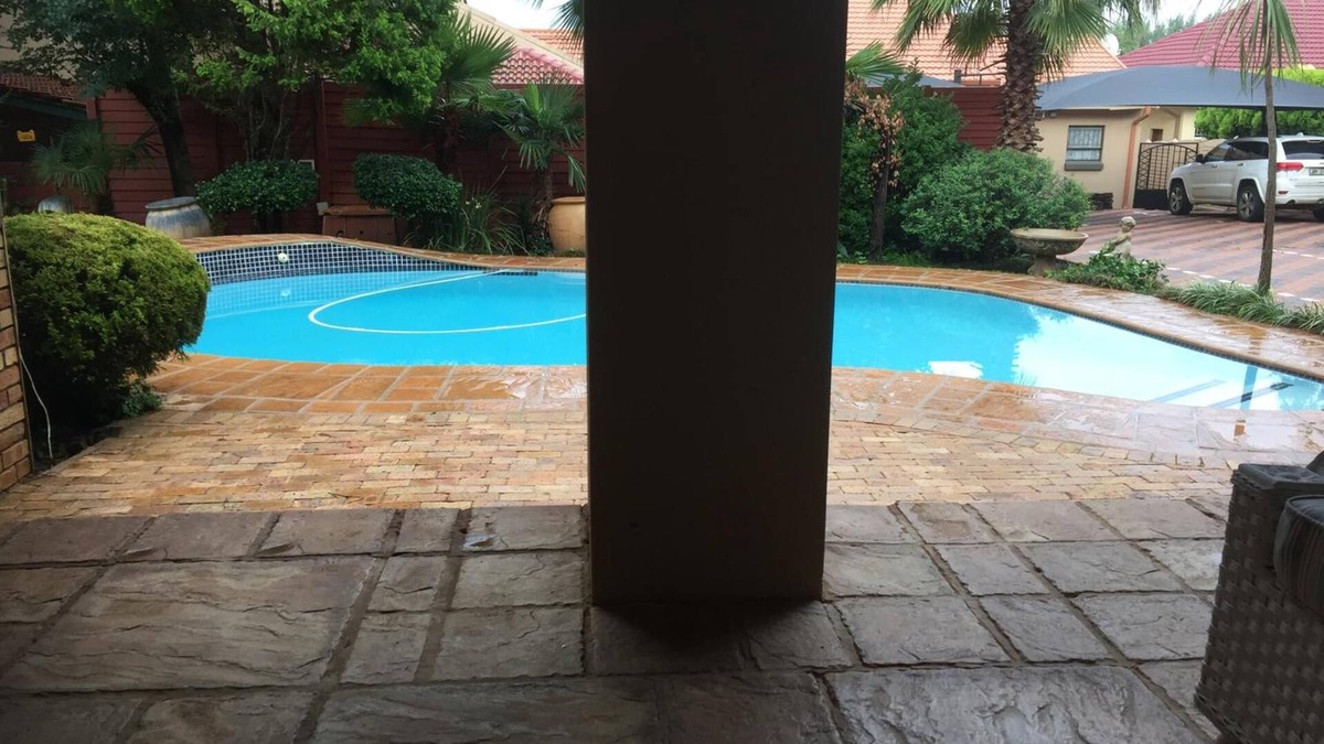 Potchefstroom House | Sunset Manor Guest House