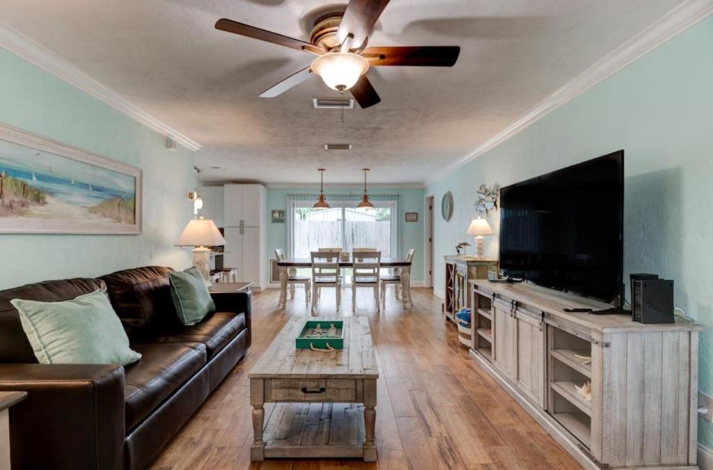 Wilbur-By-The-Sea House | Sunset Oasis by the Boondocks
