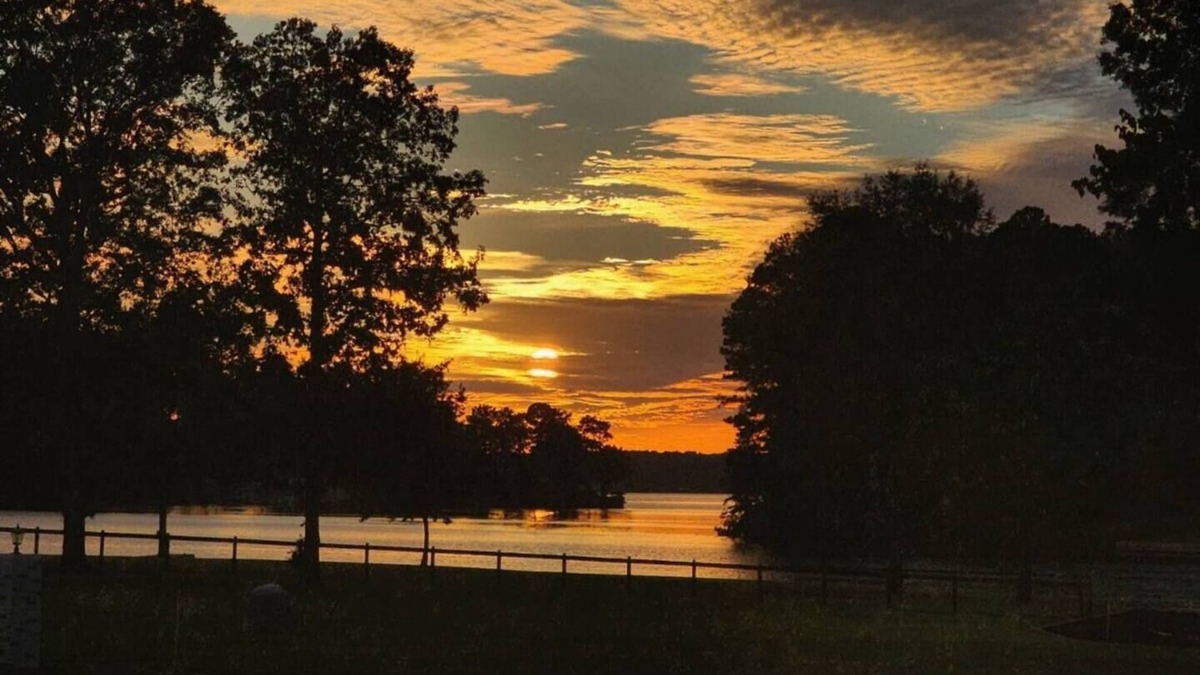 Chappells House | Sunset Oasis|PrivateDock|Sleeps8