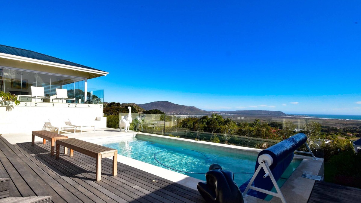 Noordhoek Villa | Sunset Paradise Villa