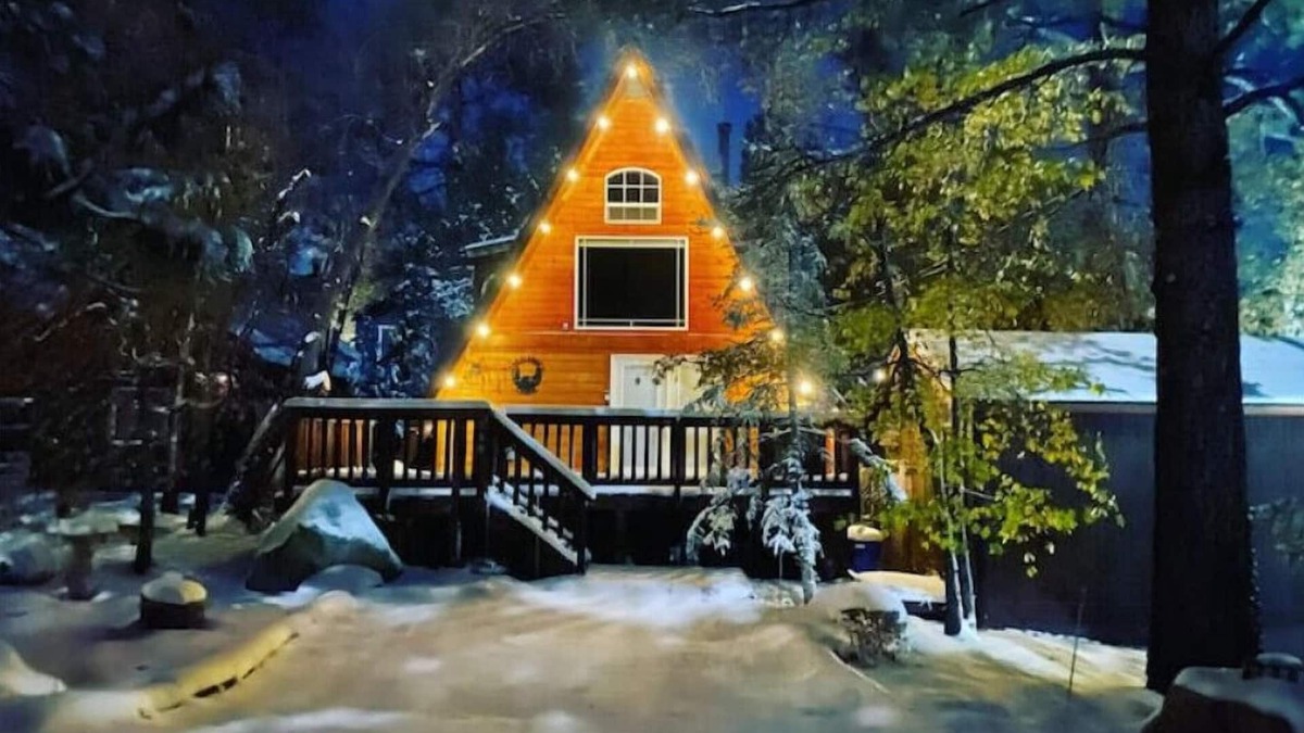 Sugarloaf Cabin | Sunset Point A Modern A-Frame
