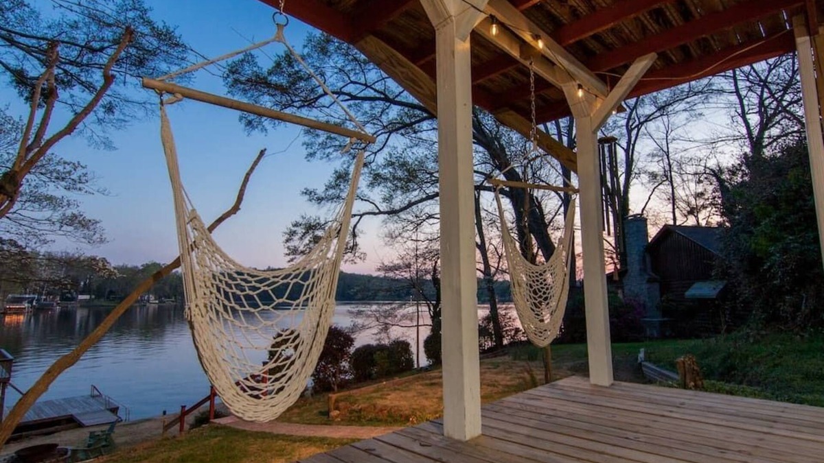 Anderson House | Sunset Point-Best view on Broadway -HOT TUB!