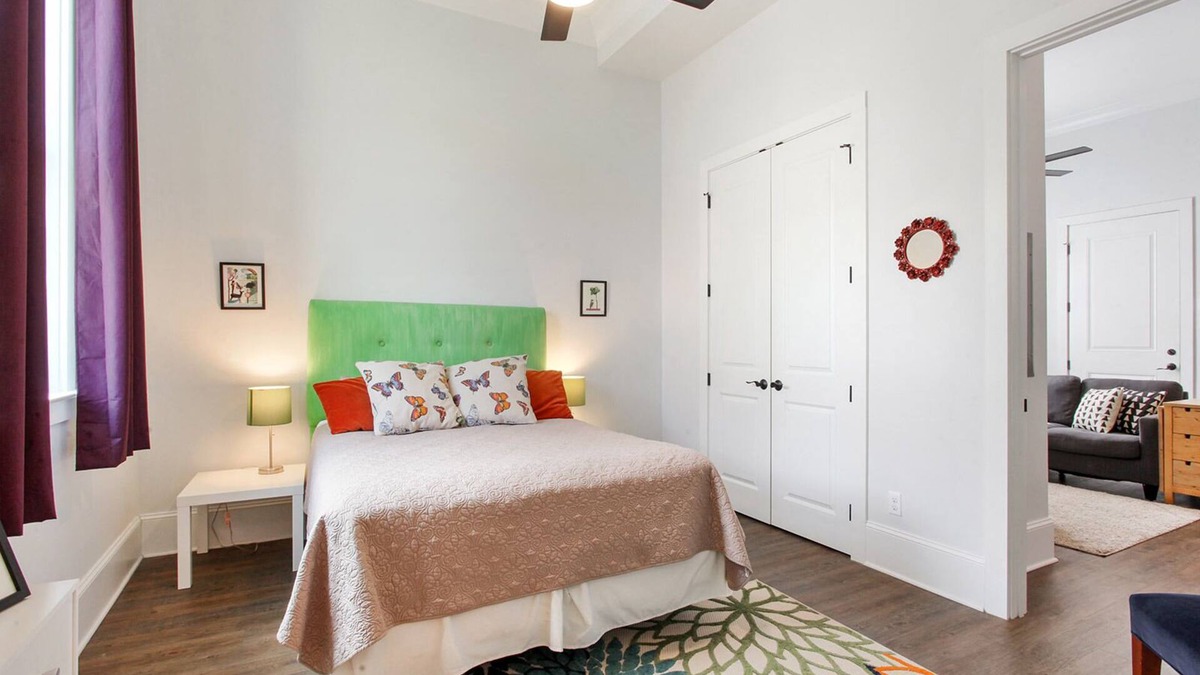 Algiers Point Condo | - Sunset Point C, Quiet 1 Bedroom, Private Condo - Close to French Quarter